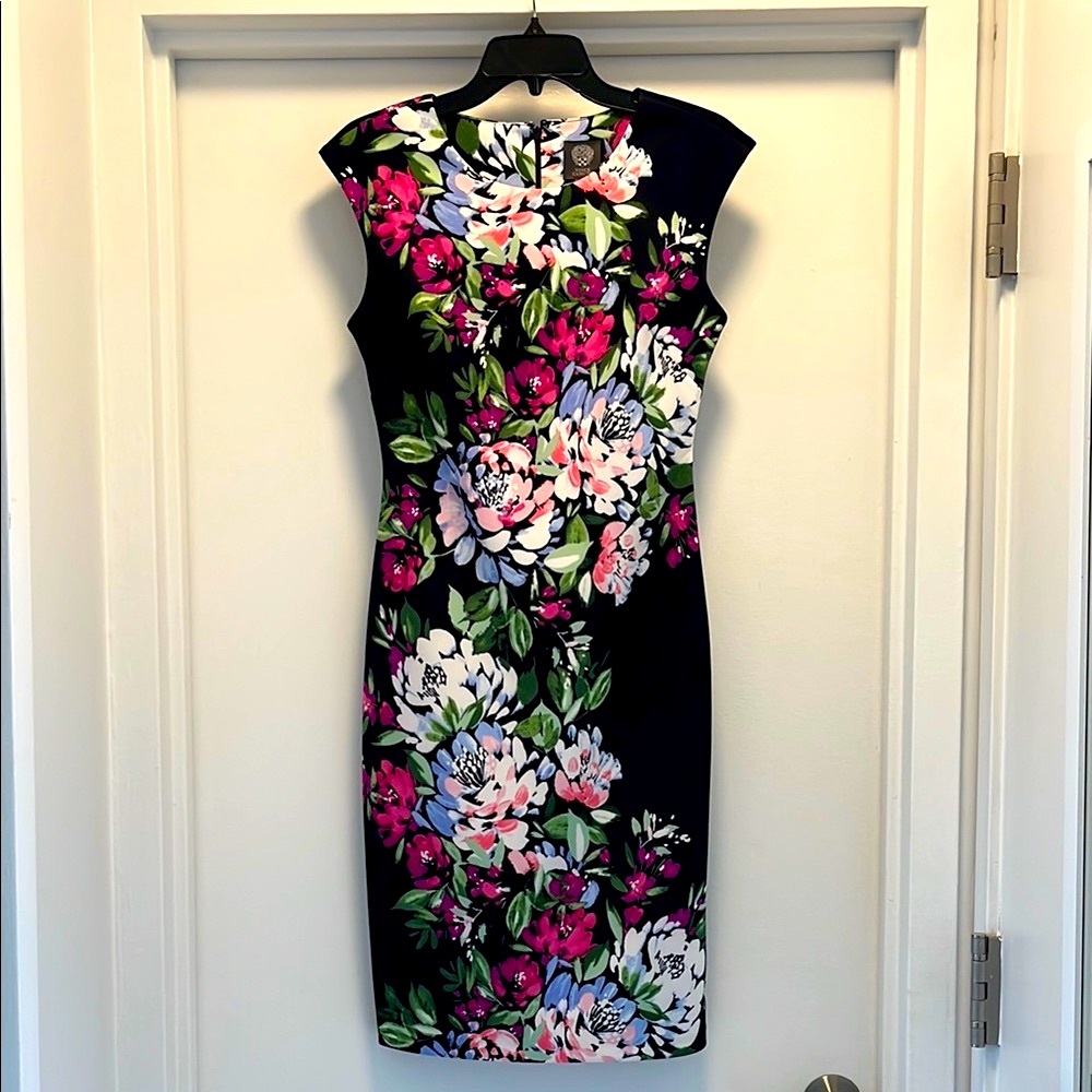 NWOT! VINCE CAMUTO Floral Sleeveless Dress - multicolor, Women’s Sz 6